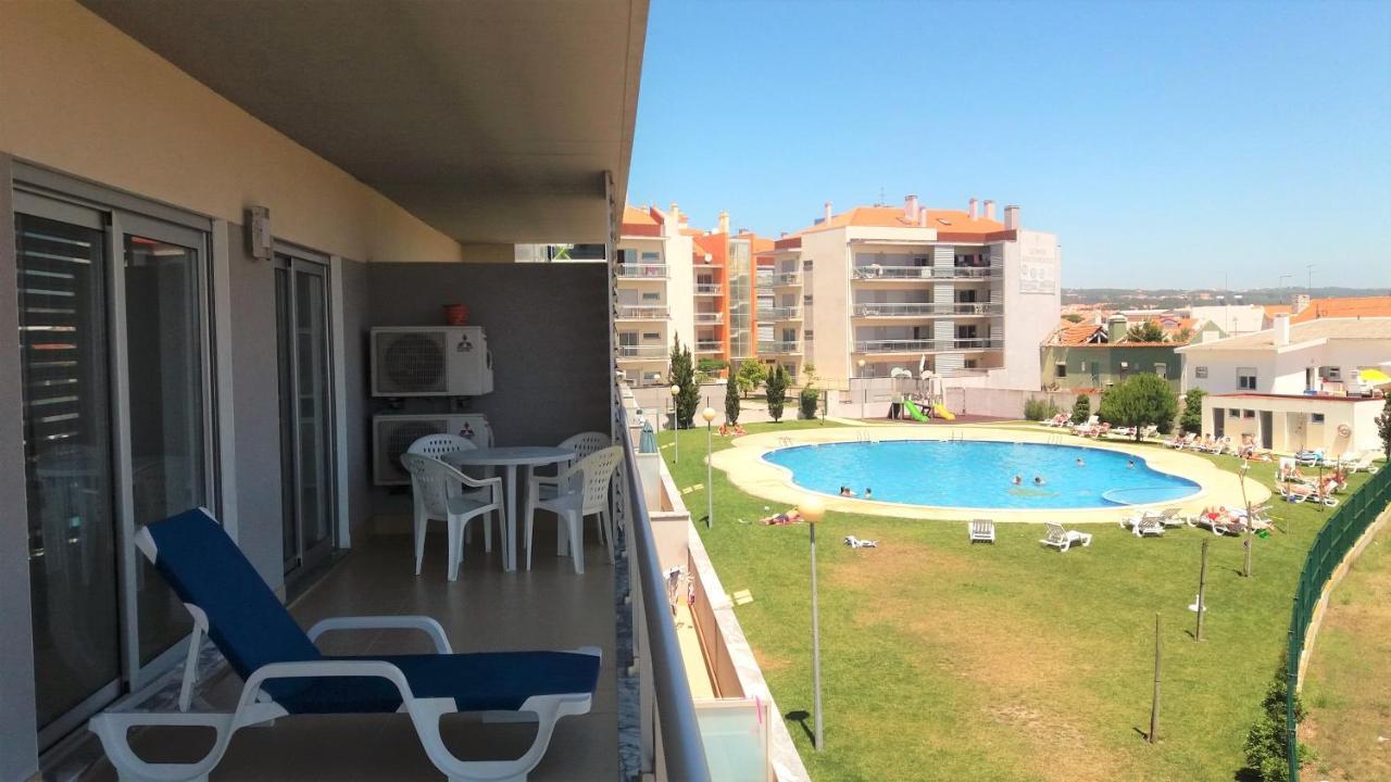 Alojamentos Campo & Mar-T2 Com Piscina Сан-Мартинью-ду-Порту Экстерьер фото