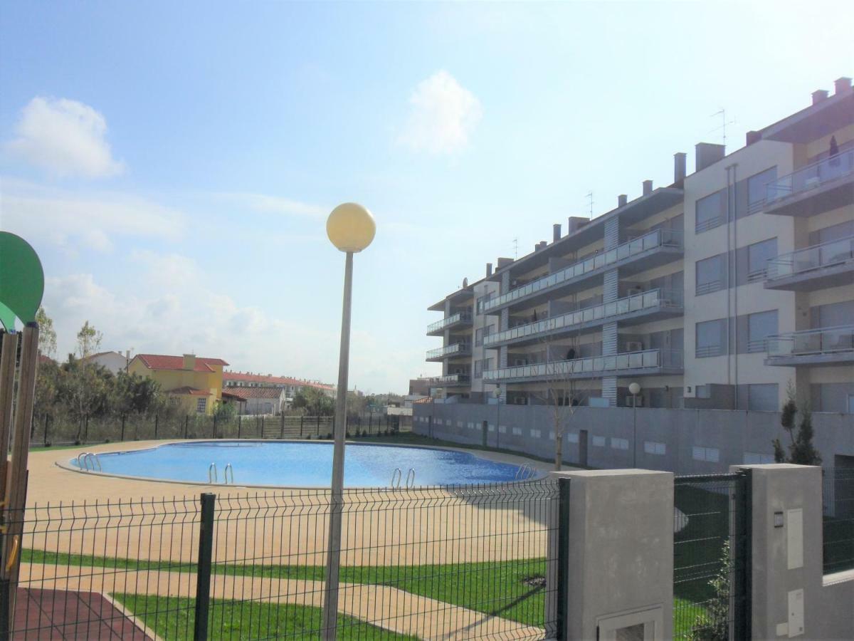 Alojamentos Campo & Mar-T2 Com Piscina Сан-Мартинью-ду-Порту Экстерьер фото